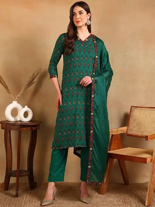 Ahika Women Green Viscose Rayon Printed Straight Kurta Pant Set