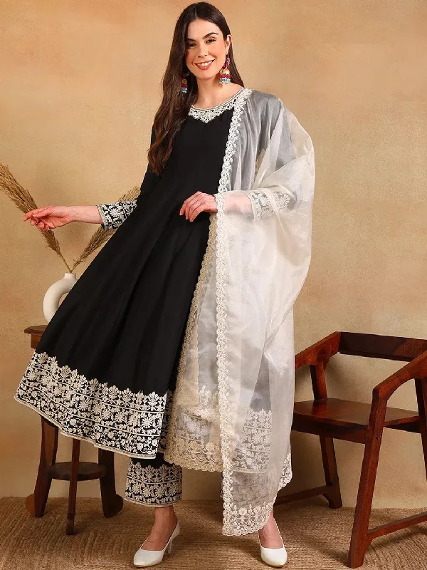 Ahika Women Black Silk Blend Embroidered Anarkali Kurta Pant Set With Dupatta-PKSKD2362_S