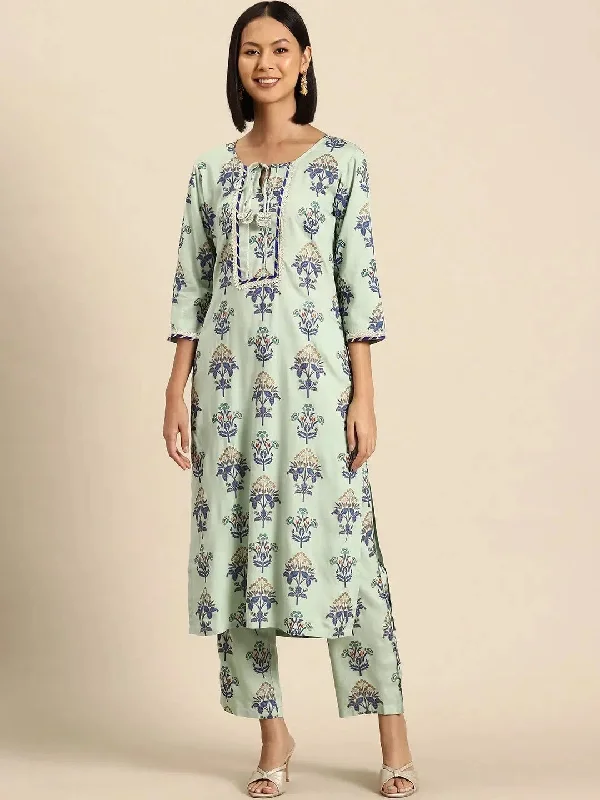 Kurta Pyajama with gota work in Light Green Buti Print