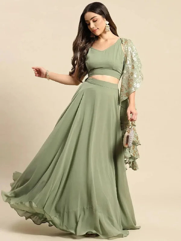 Flared skirt with crop top in Pista Green