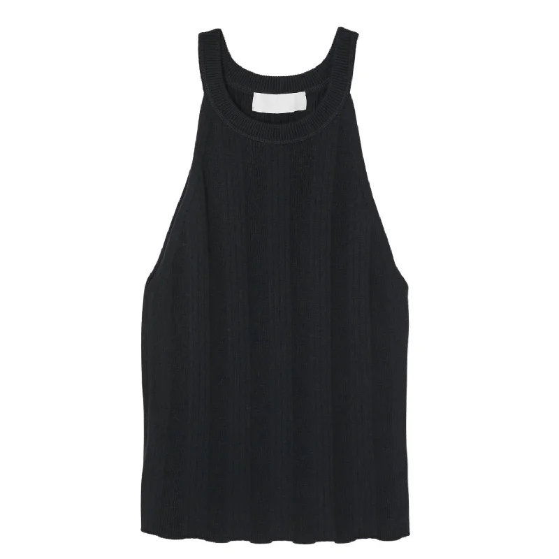 Athletic hoodieBraid Delta Tank Top In Black