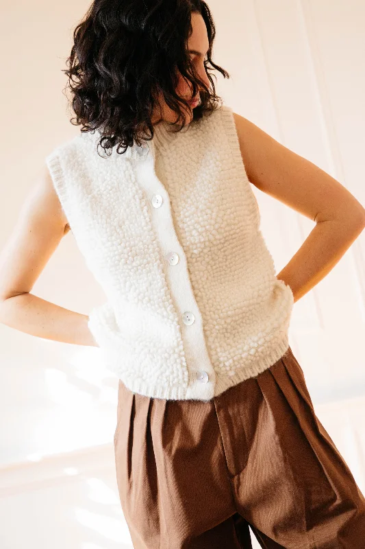 Ribbed Knit TopsCezar Loop Vest Sweater- Ivory