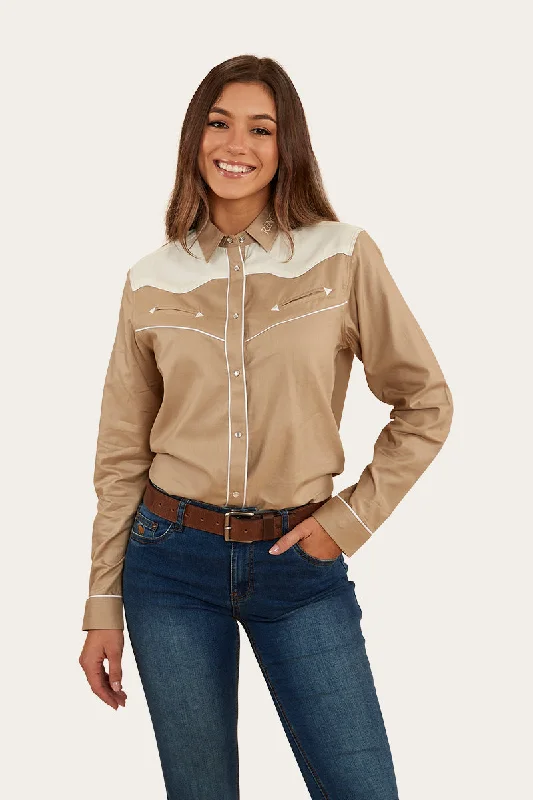 Graphic ShirtsMusgraves Womens Western Shirt - Dark Sand/Off White