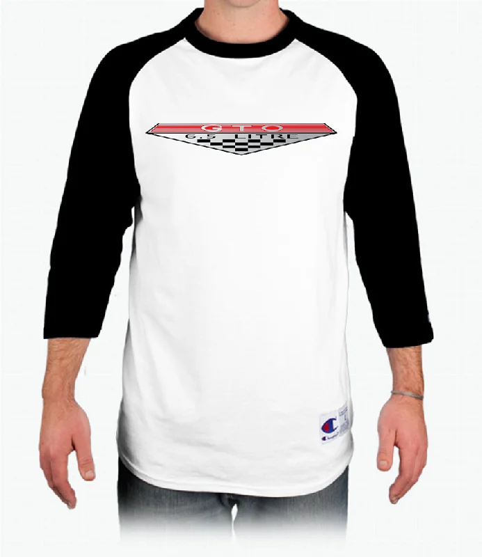 Streetwear T-ShirtsPontiac GTO 6.5 Litre Raglan Baseball T-Shirt